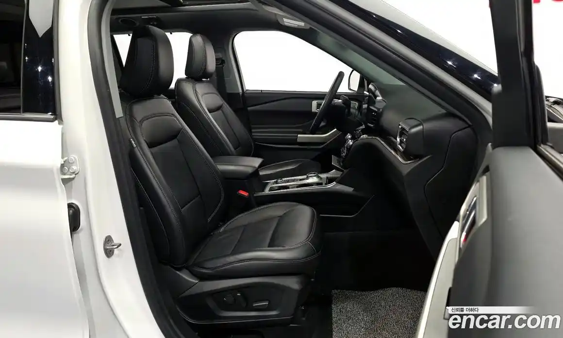 Ford Explorer 2023 2.3 Автомат в Москве № 361783, фото 11