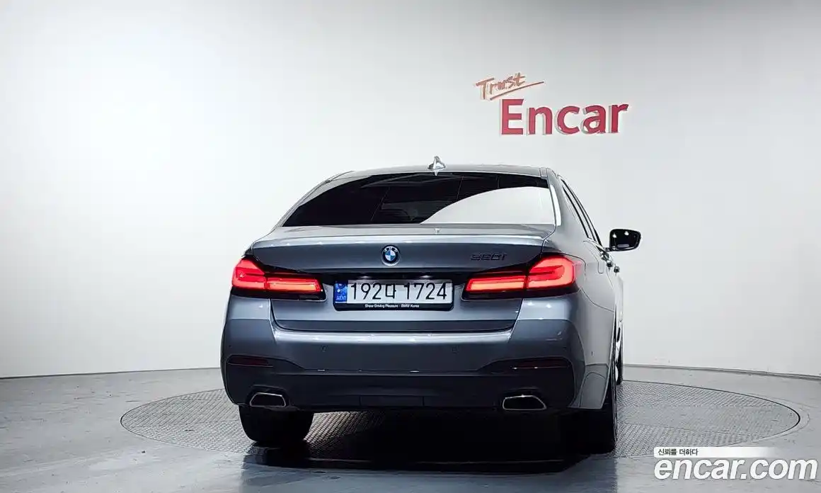 BMW 5-Series 2023 2.0 Автомат в Москве № 364127, фото 4