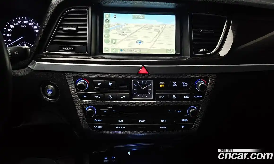 Genesis G80 2018 3.3 Автомат в Москве № 365220, фото 14