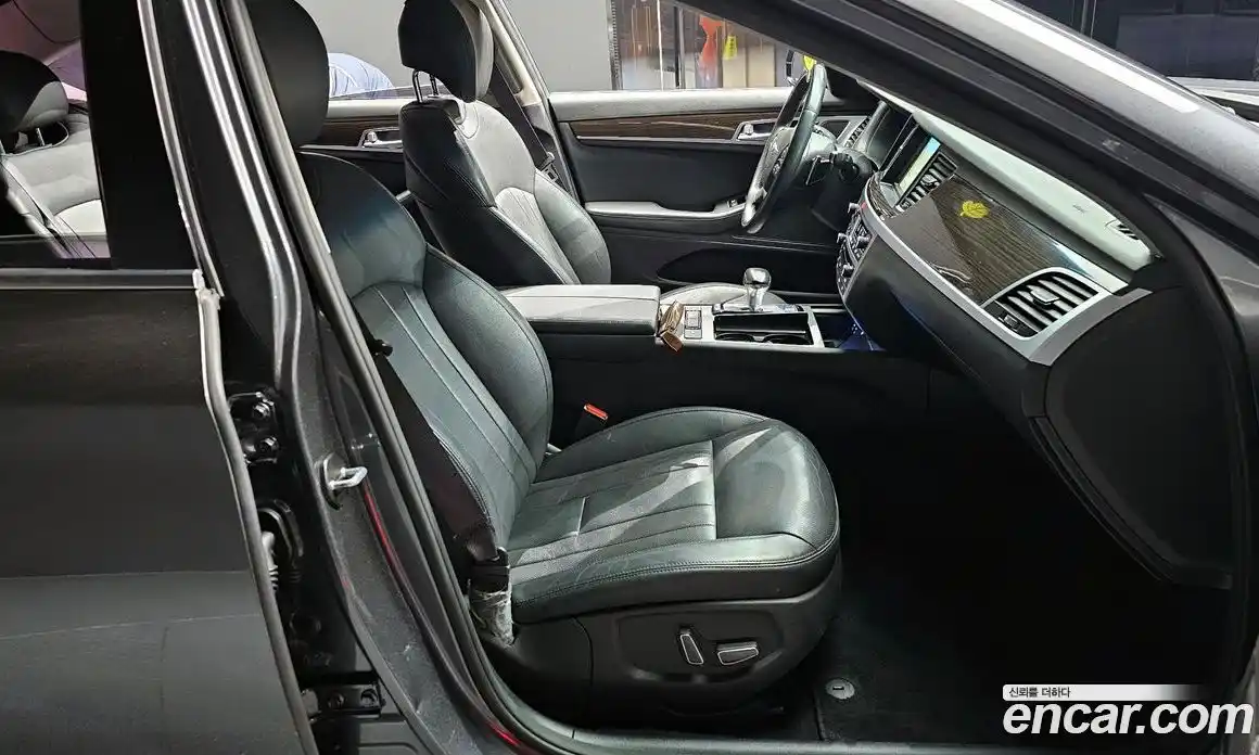 Genesis G80 2018 3.3 Автомат в Москве № 365220, фото 10