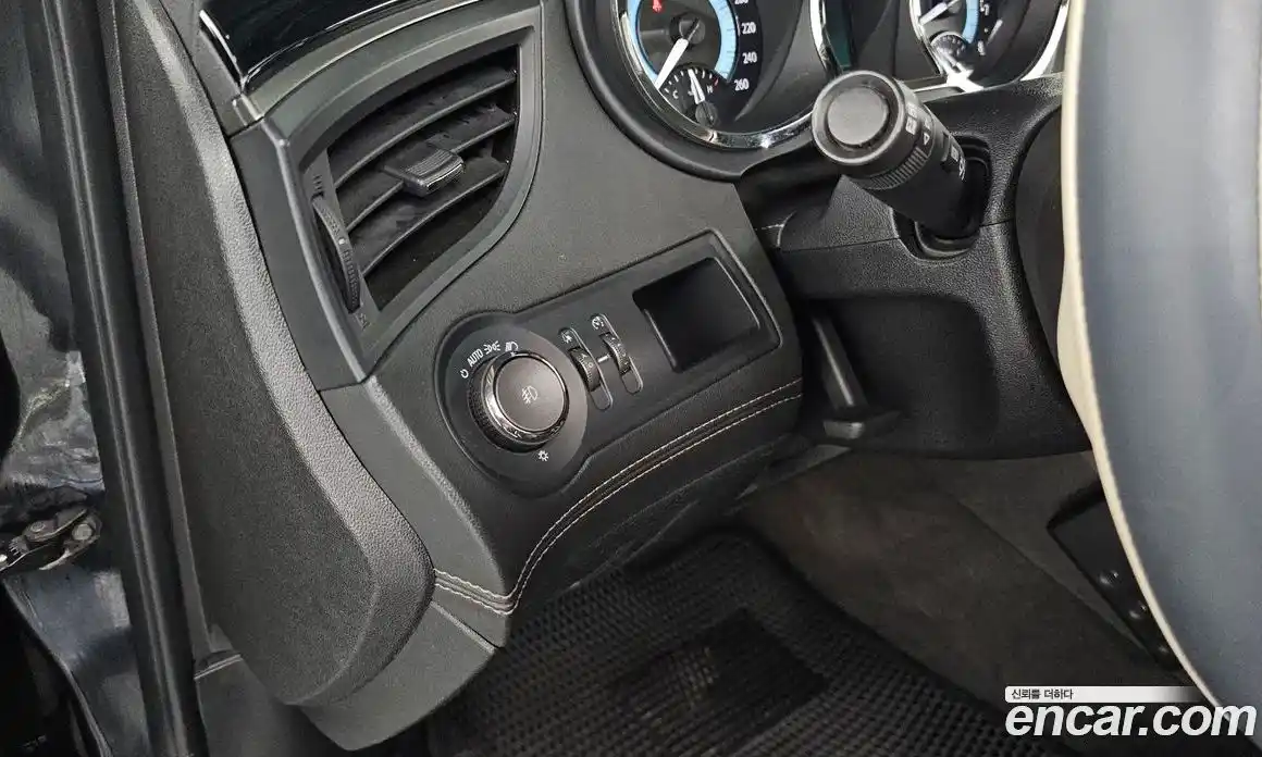 Chevrolet Alpheon 2011 3.0 Автомат в Москве № 36879, фото 18