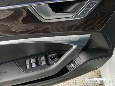 Audi A6 2020 2.0 Автомат в Москве № 373267, миниатюра 10