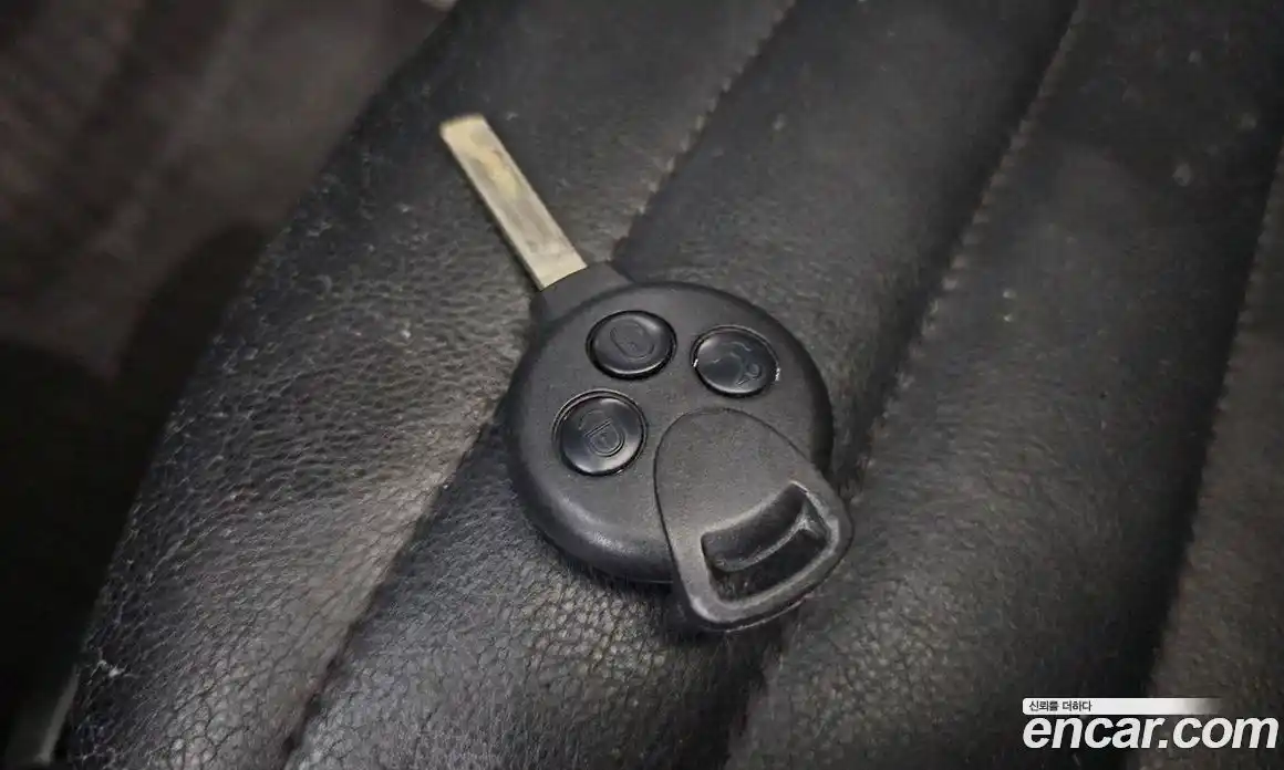 Smart Fortwo 2014 1.0 Автомат в Москве № 376042, фото 19