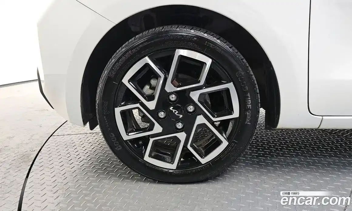 Kia Ray 2024 1.0 Автомат в Москве № 385389, фото 5