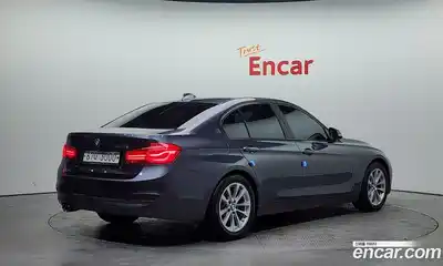BMW 3-Series 2018 2.0 Автомат в Москве № 408171, миниатюра 2