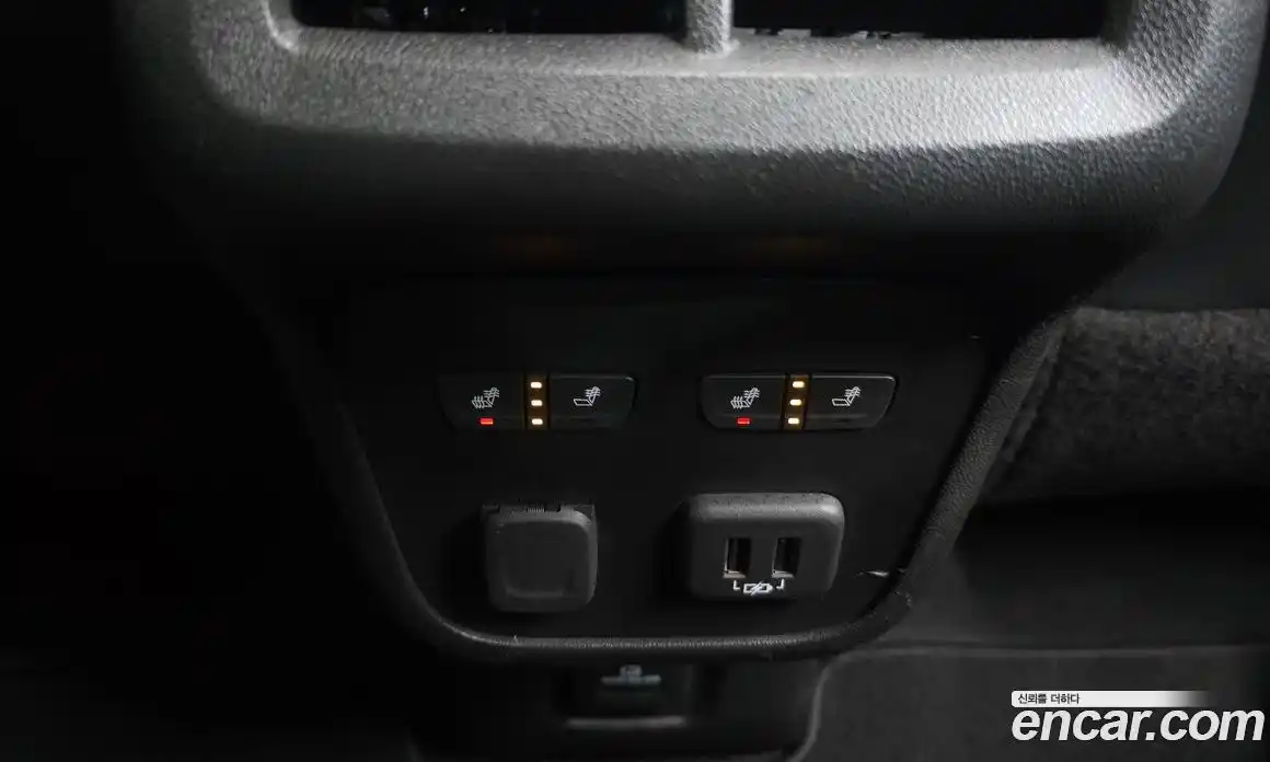 Chevrolet Equinox 2022 1.5 Автомат в Москве № 41326, фото 16