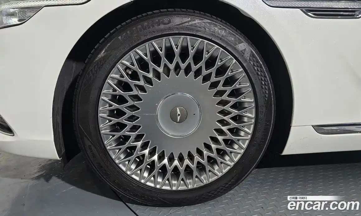 Genesis G90 2019 3.3 Автомат в Москве № 419870, фото 5