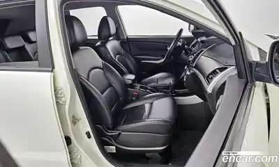 SsangYong Korando 2016 2.2 Автомат в Москве № 421467, миниатюра 12
