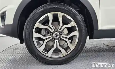 SsangYong Korando 2016 2.2 Автомат в Москве № 421467, миниатюра 5