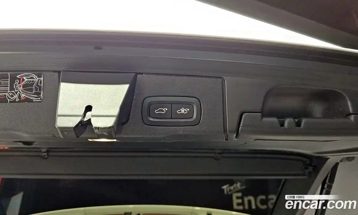 Volvo XC60 2018 2.0 Автомат в Москве № 430147, фото 20