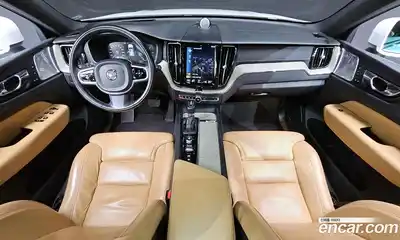 Volvo XC60 2018 2.0 Автомат в Москве № 430147, миниатюра 7