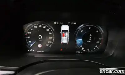 Volvo XC60 2018 2.0 Автомат в Москве № 430147, миниатюра 8