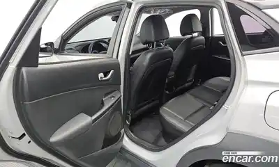 Hyundai Kona 2021 1.6 Автомат в Москве № 43085, миниатюра 5