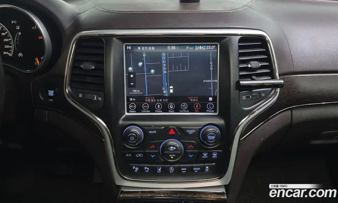 Jeep Cherokee 2018 3.0 Автомат в Москве № 432744, фото 14