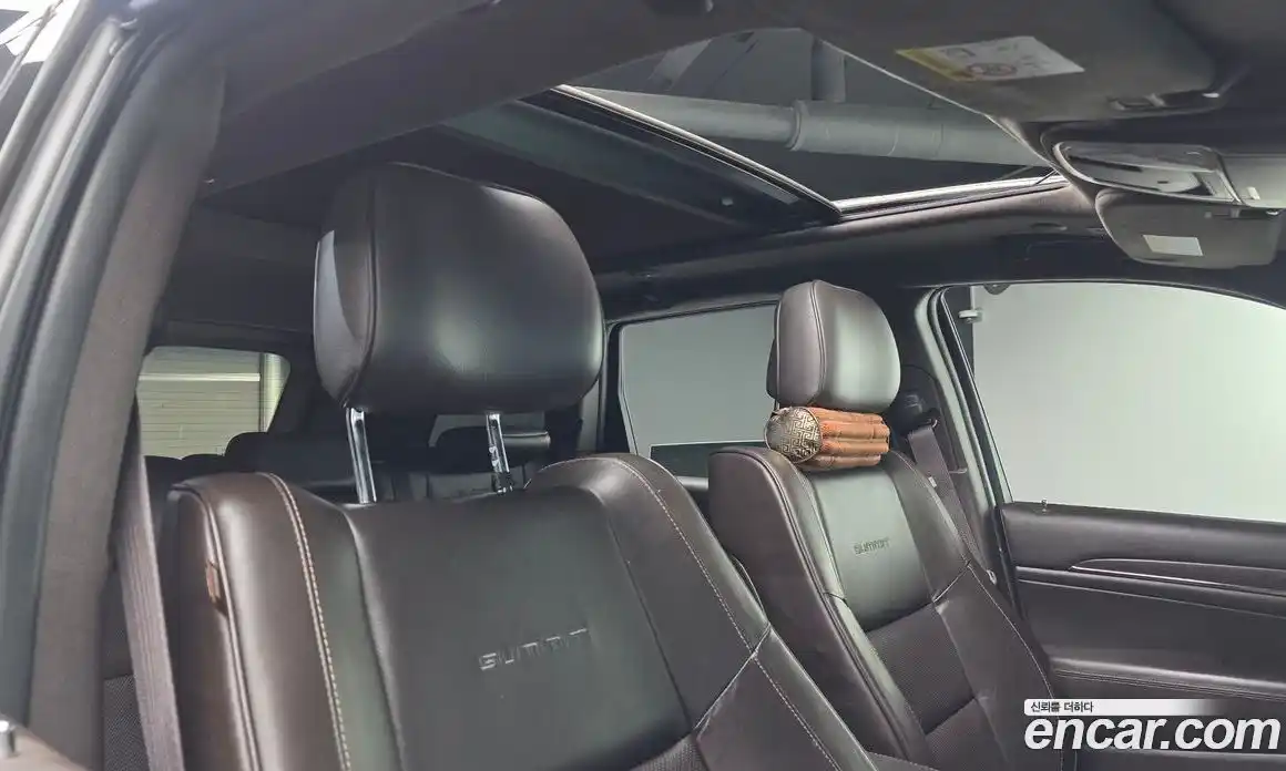 Jeep Cherokee 2018 3.0 Автомат в Москве № 432744, фото 19