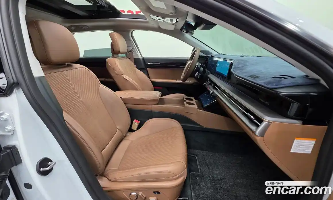 Hyundai Grandeur 2023 1.6 Автомат в Москве № 449596, фото 10