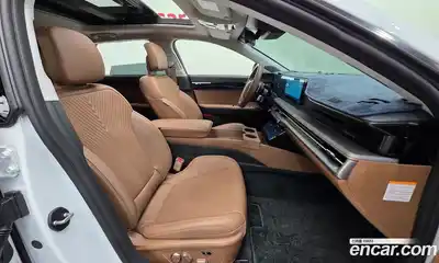 Hyundai Grandeur 2023 1.6 Автомат в Москве № 449596, миниатюра 10