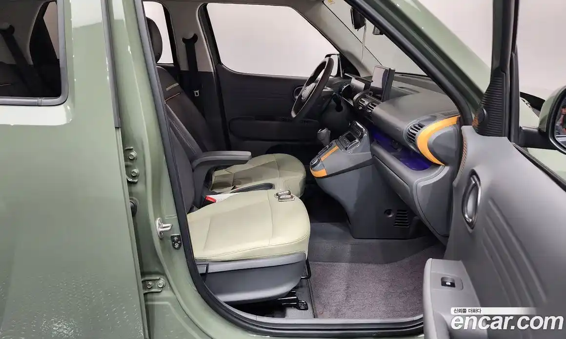 Hyundai Casper 2023 1.0 Автомат в Москве № 449881, фото 11