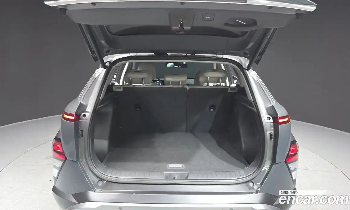 Hyundai Kona 2023 1.6 Автомат в Москве № 45570, фото 18