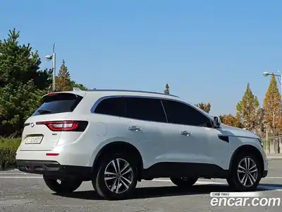 Renault QM6 2019 2.0 Автомат в Москве № 456430, миниатюра 4