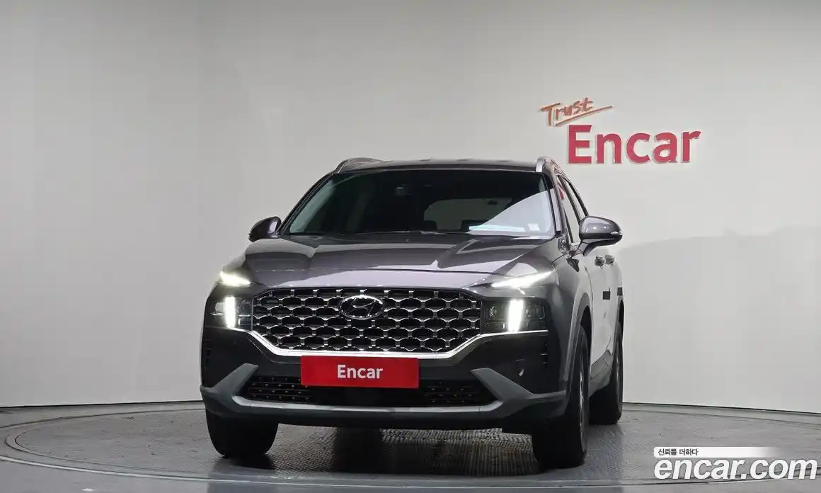 Hyundai Santa Fe 2023 1.6 Автомат в Москве № 457022, фото 3