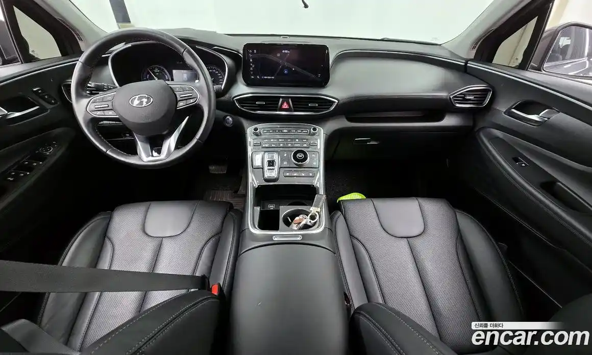 Hyundai Santa Fe 2023 1.6 Автомат в Москве № 457022, фото 7