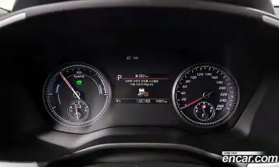 Hyundai Santa Fe 2023 1.6 Автомат в Москве № 457022, миниатюра 8