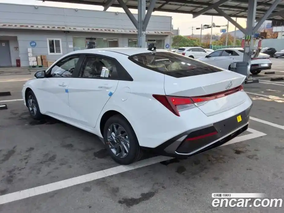 Hyundai Avante 2026 1.6 Автомат в Москве № 46320, фото 6