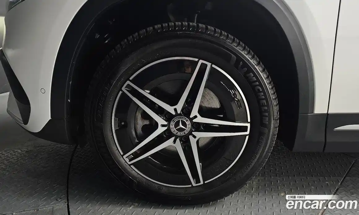 Mercedes-Benz EQA 2022 0.2 Автомат в Москве № 466332, фото 5