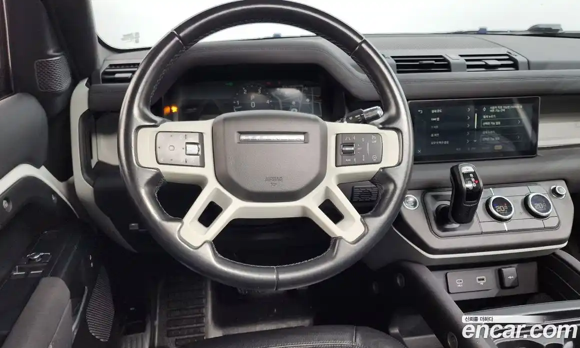 Land Rover Defender 2022 3.0 Автомат в Москве № 471233, фото 13