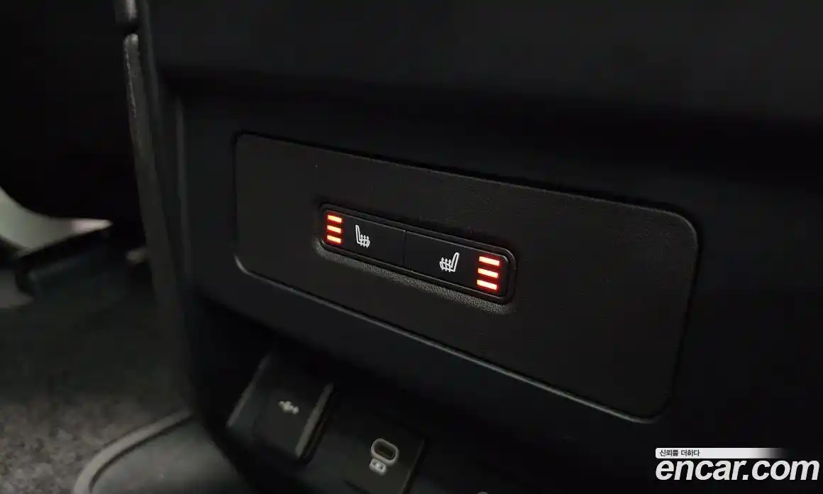 Land Rover Defender 2022 3.0 Автомат в Москве № 471233, фото 19