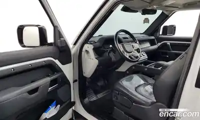 Land Rover Defender 2022 3.0 Автомат в Москве № 471233, миниатюра 10