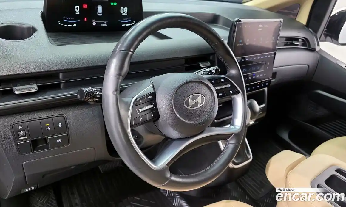 Hyundai Staria 2025 3.5 Автомат в Москве № 48685, фото 17