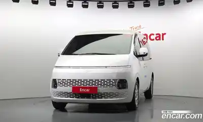 Hyundai Staria 2025 3.5 Автомат в Москве № 48685, миниатюра 3