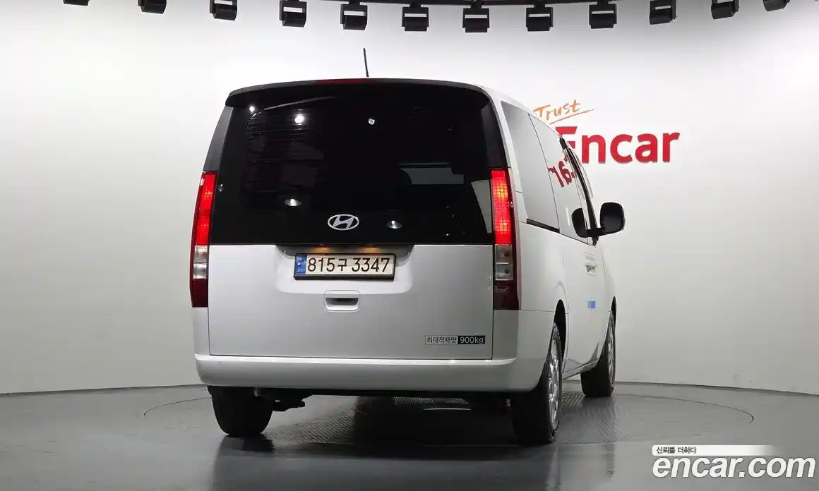 Hyundai Staria 2025 3.5 Автомат в Москве № 48685, фото 4