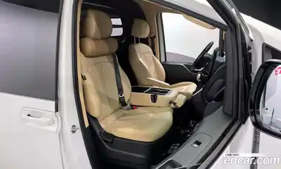 Hyundai Staria 2025 3.5 Автомат в Москве № 48685, миниатюра 7