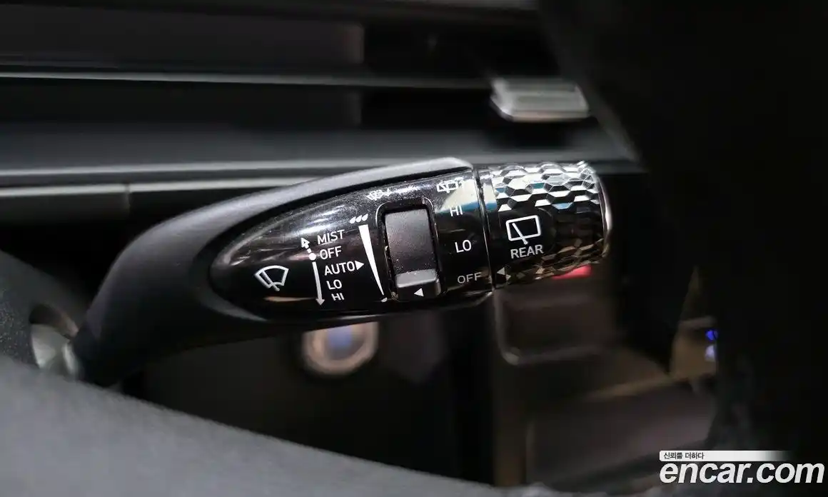 Hyundai Staria 2025 3.5 Автомат в Москве № 48685, фото 9