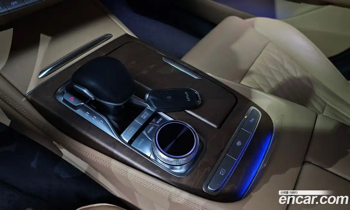 Kia K9 2023 3.8 Автомат в Москве № 51995, фото 9