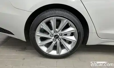 Genesis G70 2024 2.5 Автомат в Москве № 57626, миниатюра 2