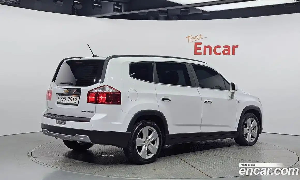 Chevrolet Orlando 2012 2.0 Автомат в Москве № 60199, фото 11