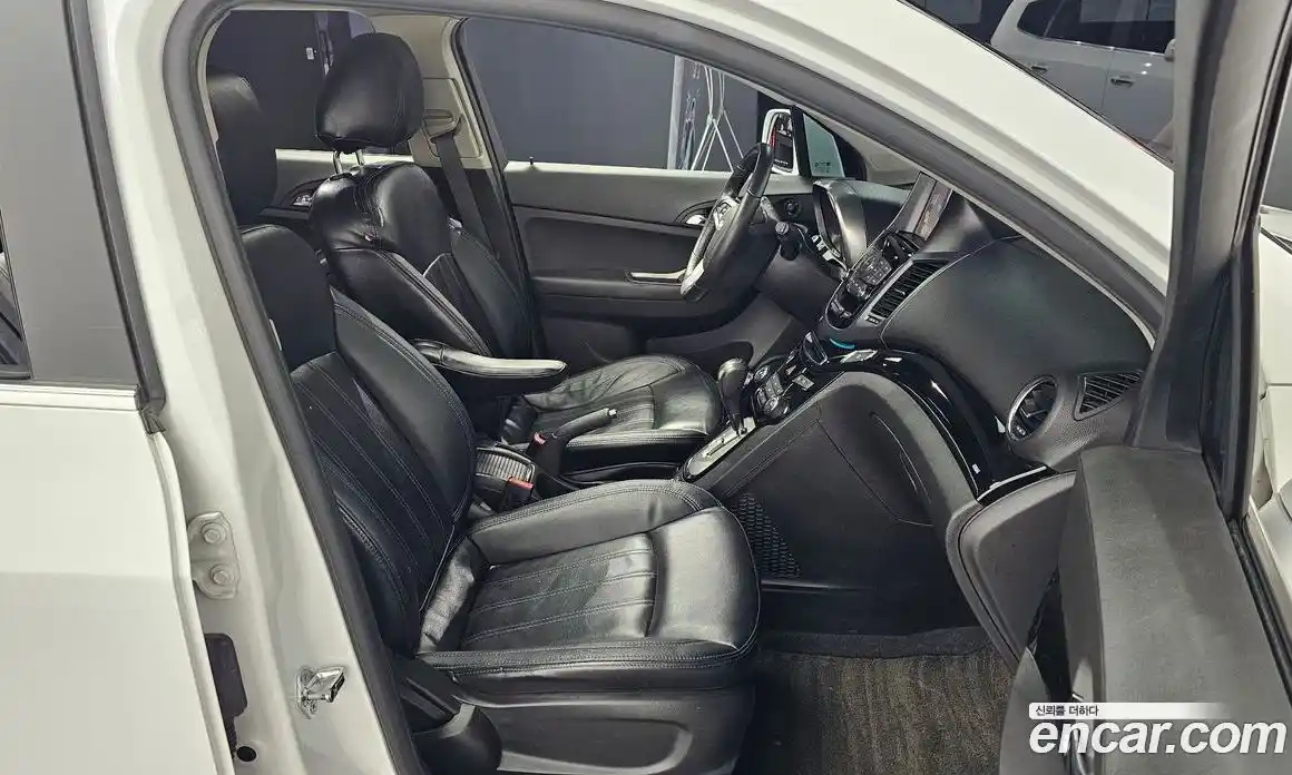 Chevrolet Orlando 2012 2.0 Автомат в Москве № 60199, фото 4