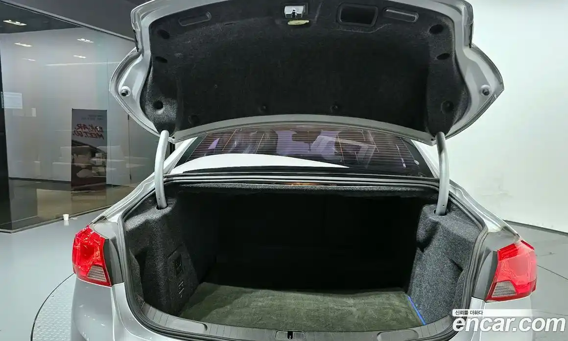 Chevrolet Impala 2016 2.5 Автомат в Москве № 62418, фото 12