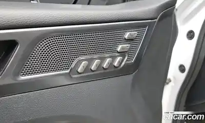 SsangYong Rexton 2020 2.2 Автомат в Москве № 62536, миниатюра 9