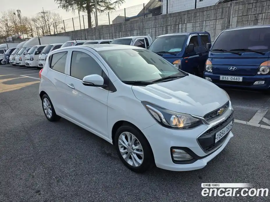Chevrolet Spark 2020 1.0 Автомат в Москве № 81946, фото 3