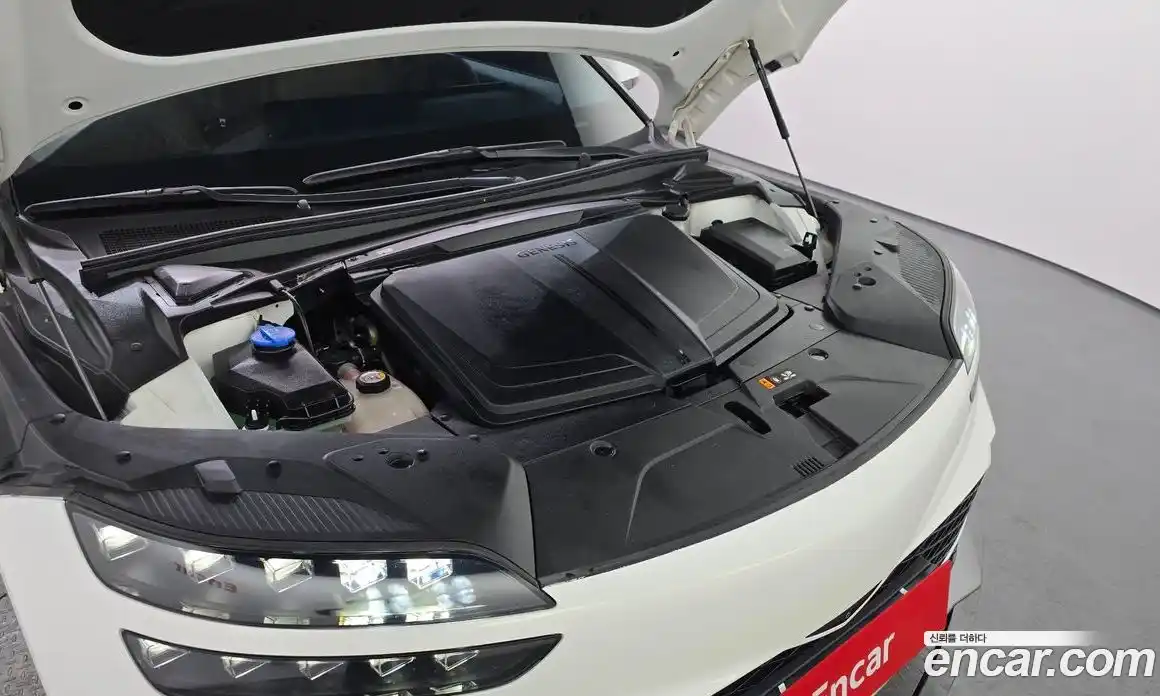 Genesis GV60 2022 0.1 Автомат в Москве № 82550, фото 17