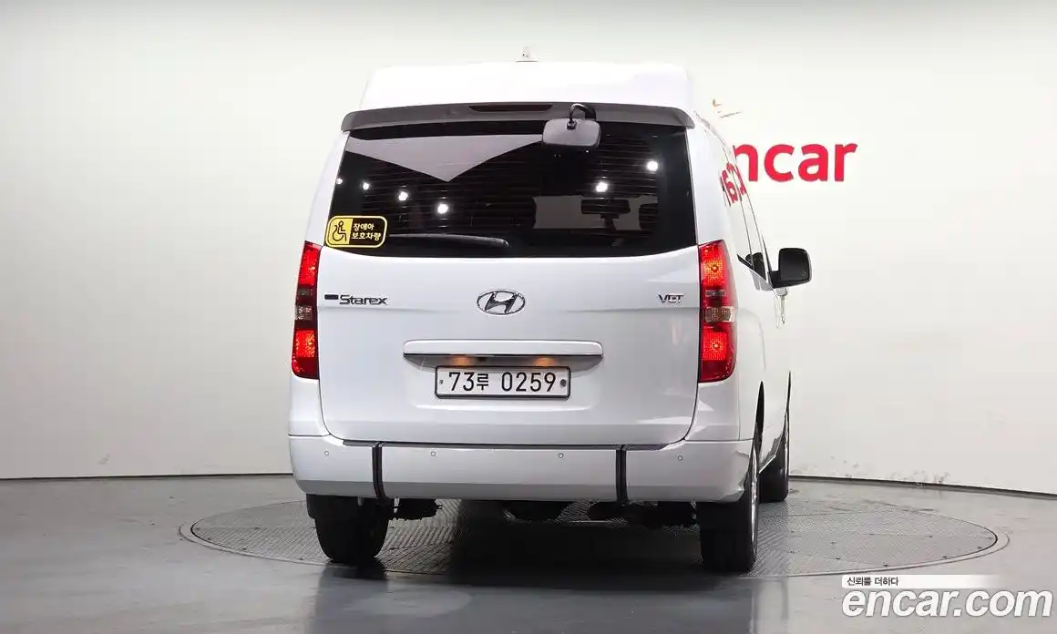 Hyundai Starex 2019 2.5 Автомат в Москве № 9104, фото 14