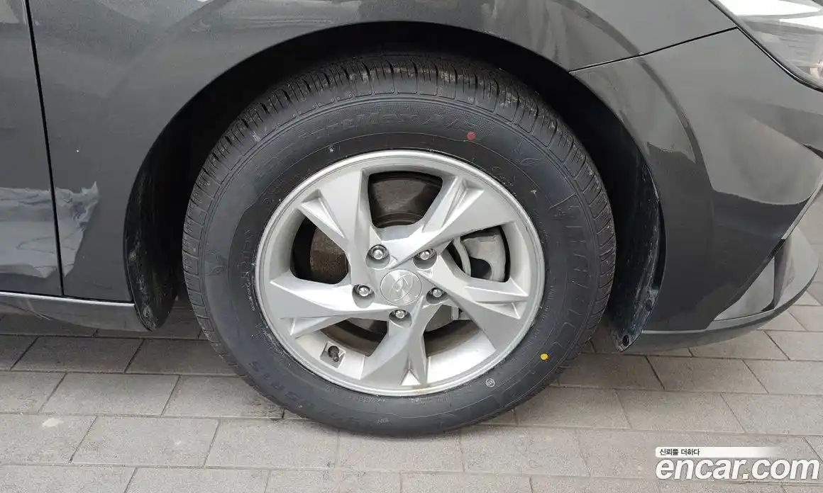 Hyundai Avante 2022 1.6 Автомат в Москве № 91134, фото 15