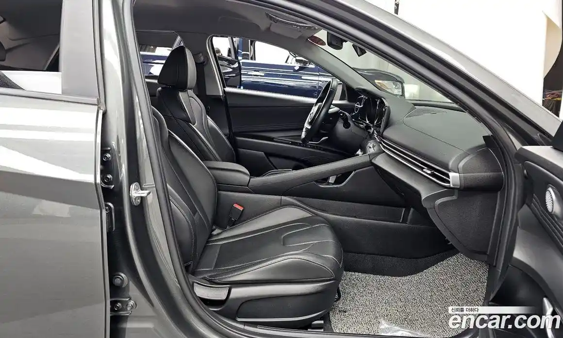 Hyundai Avante 2022 1.6 Автомат в Москве № 91134, фото 16