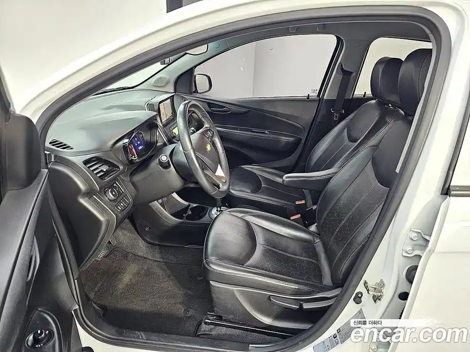 Chevrolet Spark 2016 1.0 Автомат в Москве № 94537, фото 8