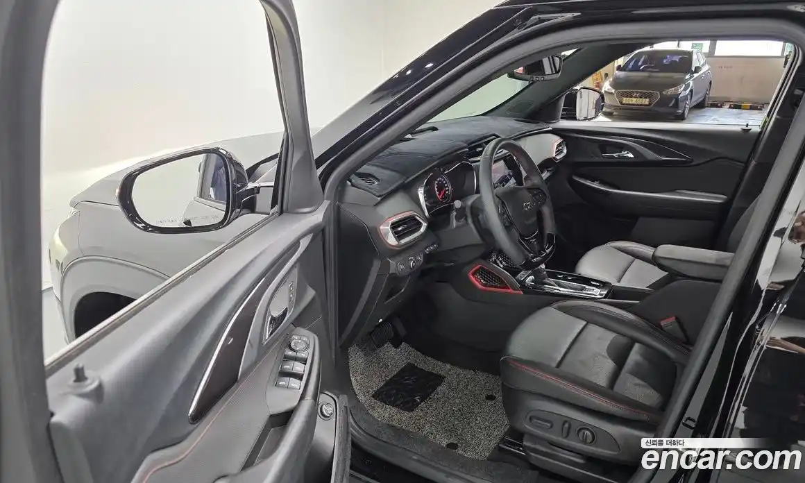 Chevrolet TrailBlazer 2023 1.3 Автомат в Москве № 99974, фото 10